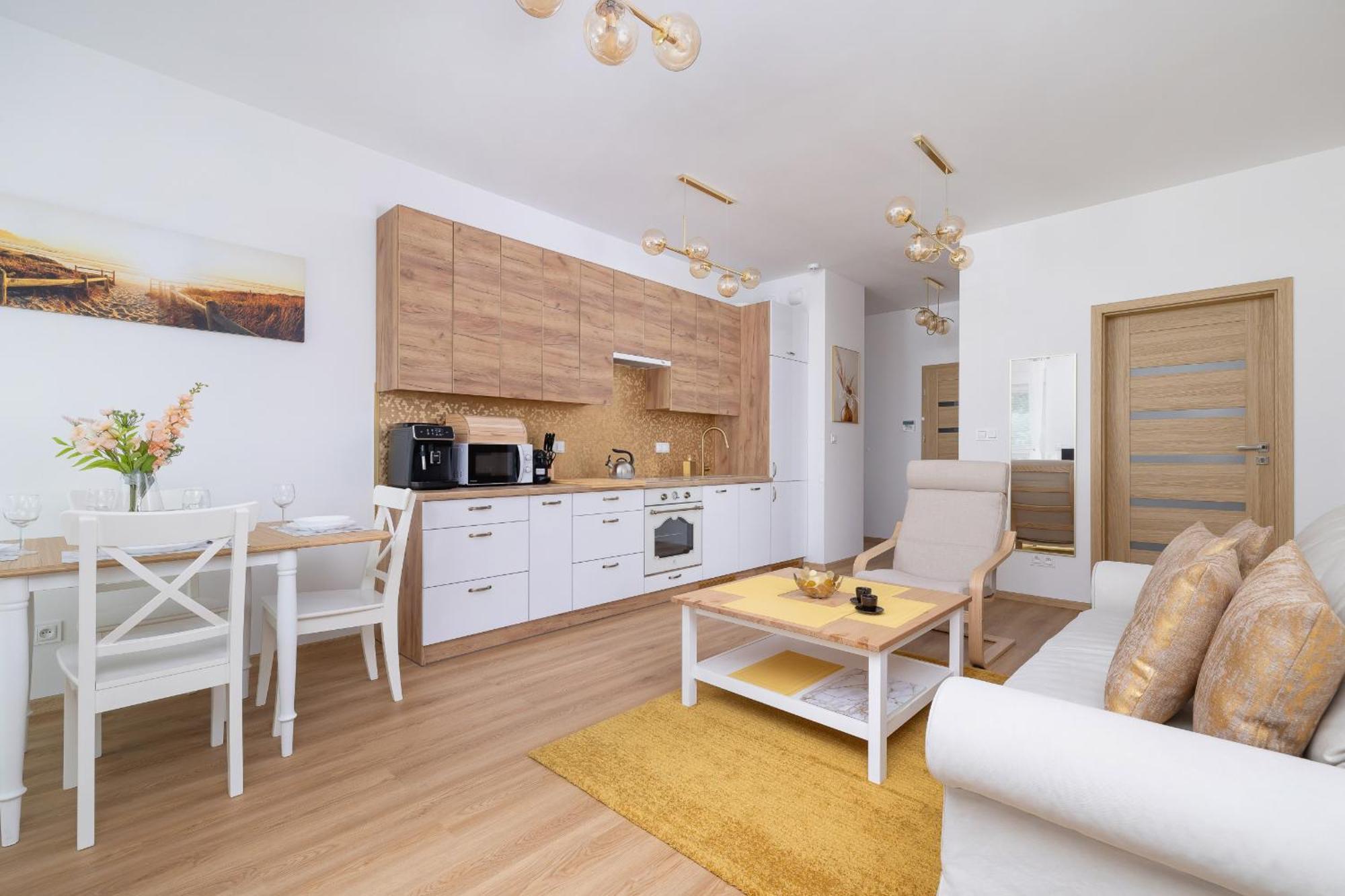 Luxury Two Bedroom Apartment With Terrace And Parking By Renters Prestige Katowice Exterior foto